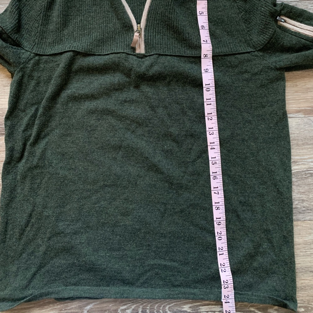 Abode Outside Campfire 100% Merino Wool Quarter Zip Forest Green L View 6